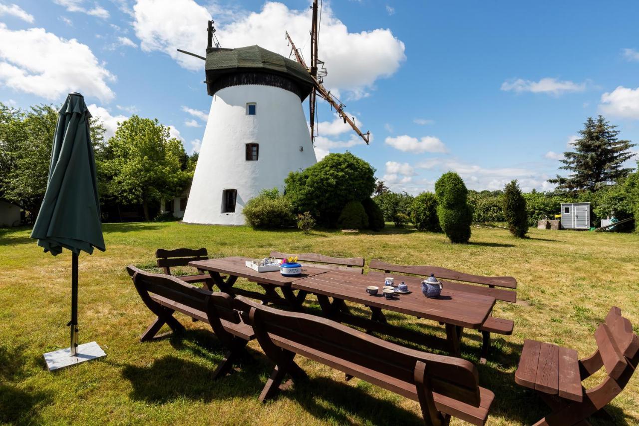 Windmill Vacation Home In Ledzin Near Baltic Sea Niechorze Exteriör bild