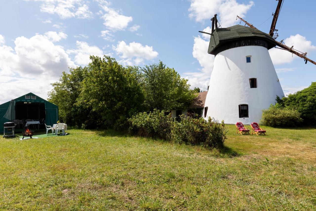 Windmill Vacation Home In Ledzin Near Baltic Sea Niechorze Exteriör bild